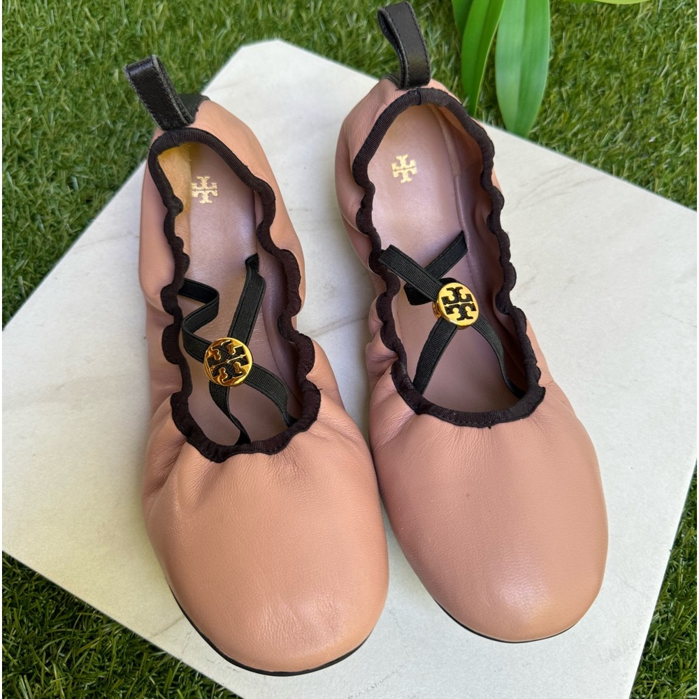 Tory Burch Woman Ballet flats
Blush Size 7.5 Soft Leather
